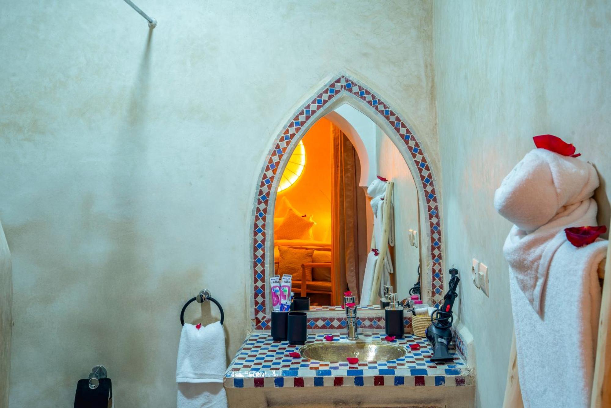 Riad Le Graff Pink Marrakesh Exterior foto
